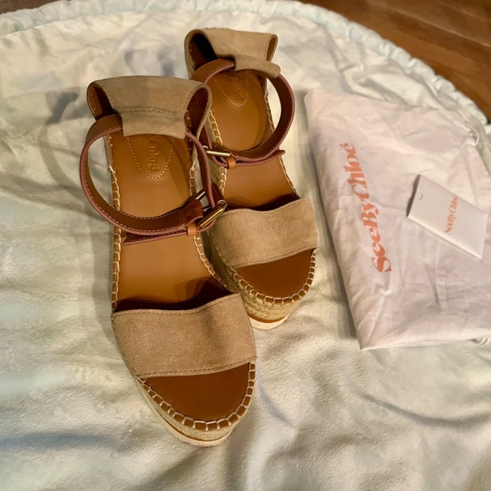 See By Chloe suede espadrille wedge sandal size 8